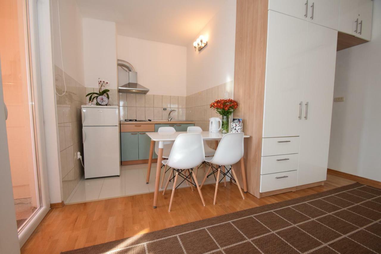 Apartment Smokrovic Starigrad Paklenica Esterno foto